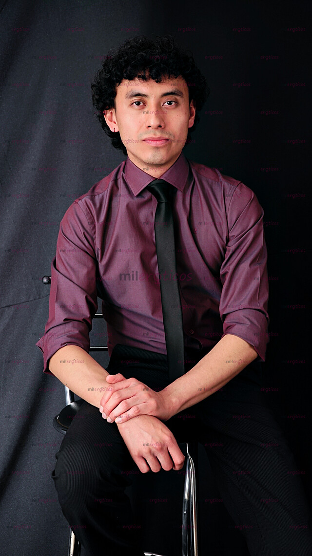 FOTOS DE ACTOR PORNO, SERVICIO A MUJERES Y PAREJAS