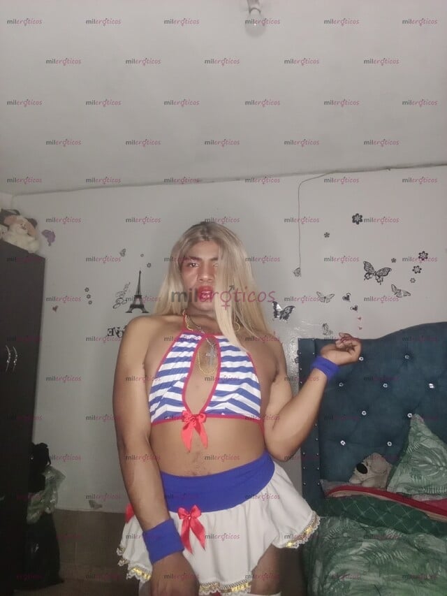 FOTOS DE NEGRA PUTA ARRECHA Y CON GANAS DE MUCHO PENE EN MI COLA DISPUESTA