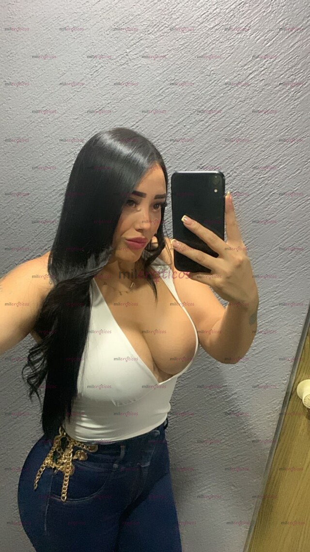 FOTOS DE POR QUE SOÑARME CUANDO PUEDES TENERME EN TU CAMA.