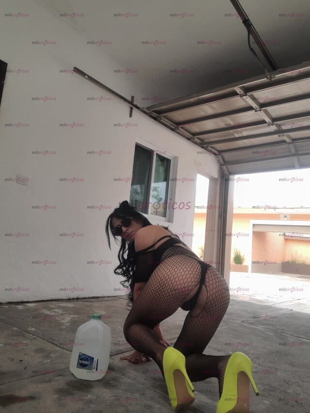 FOTOS DE PRÉÑAME LLÉNAME EL C DE LECHE HAZME TUYA SUMISA CARIÑOSA Y COMPLACIENTE