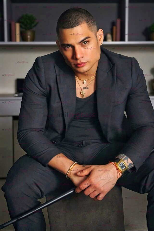 FOTOS DE CORNEADOR MACHO REAL LECHERO. 22 CM CON GANAS DE COGER MUJERES AJENAS