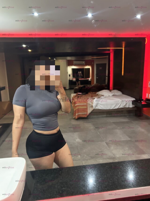 FOTOS DE NALGONCITA Y CHICHONA CALIENTE LISTA PARA QUE TERMINES ADENTRO