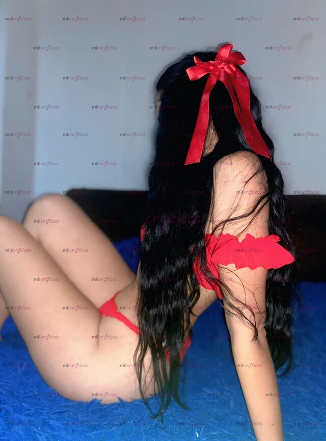 FOTOS DE SÚPER MODELO PEREIRANA JOVEN BELLEZA NATURAL APASIONADA