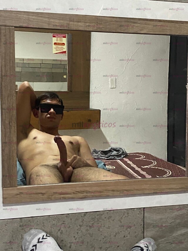 FOTOS DE HOLA SOY TONY UN JOVEN HETEROSEXUAL Y FETICHISTA ADICTO AL SEXO.