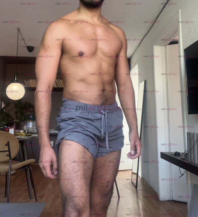 FOTOS DE MORENO 185 VERGON Y CULON CALIENTE DISPONIBLE