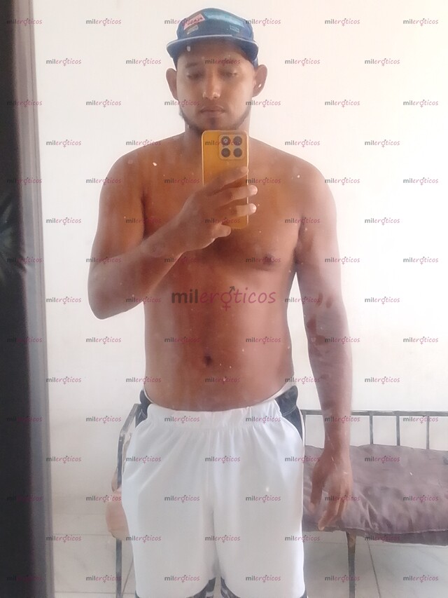 FOTOS DE MORENO CALIENTE CON GANAS DE SATIFACER TUS FANTACIAS