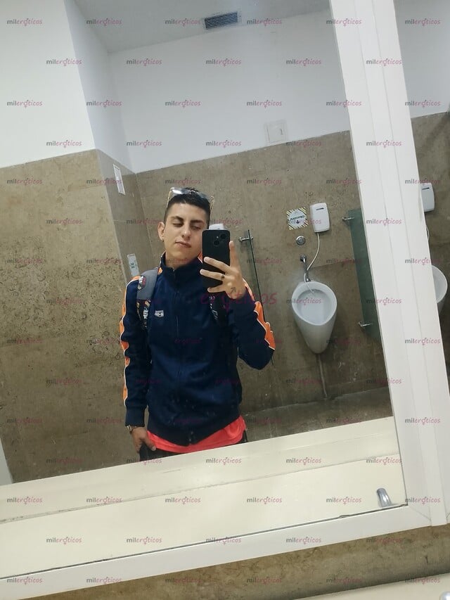 FOTOS DE POLLO VERGON PRIMERA VEZ EN TU CIUDAD DISPUESTO A COMPLACERTE