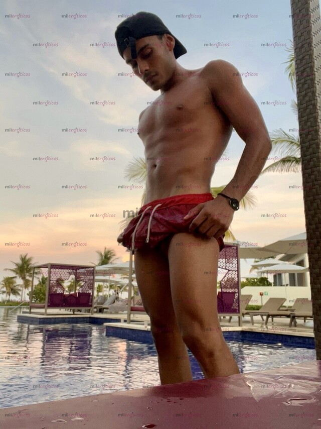 FOTOS DE ÚLTIMOS DÍAS EN MEXICO SCORT MASAJISYA COLOMBIANO MACHO VARONIL CON BUENA VERGA