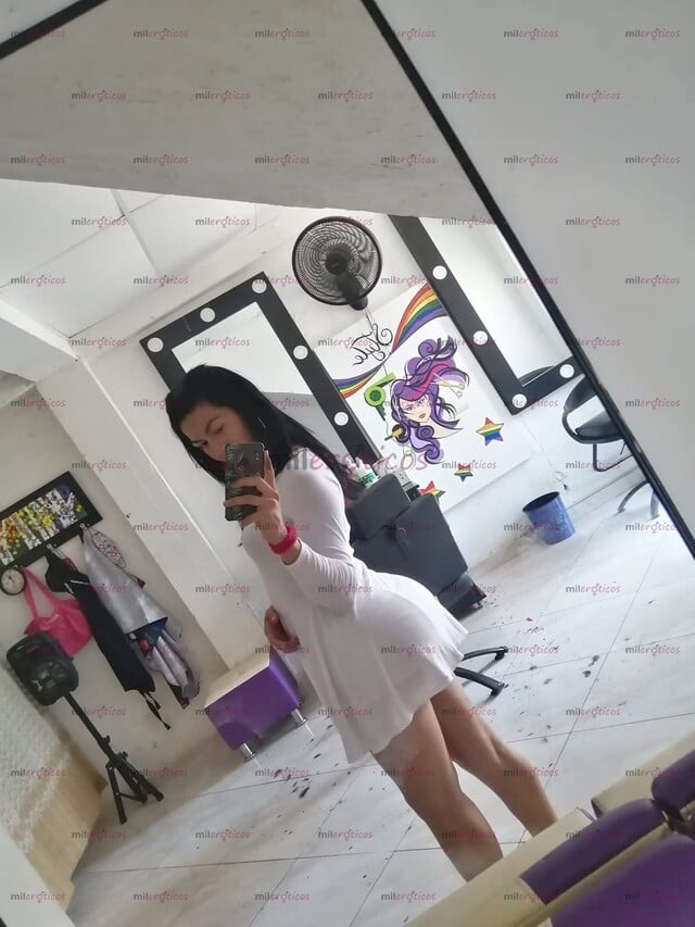 FOTOS DE DELICIOSA TRAN BELLA COMPLETA CULONA CINTURITA PEQUEÑA CULONA Y TETONA
