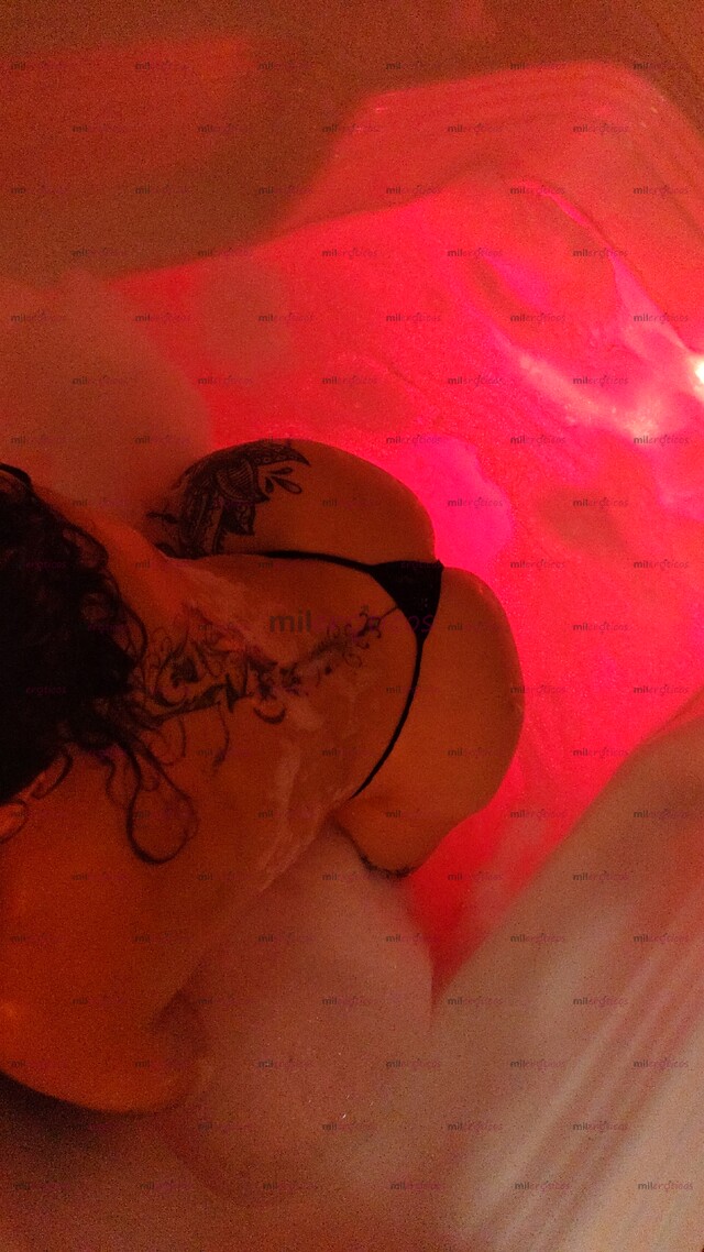 FOTOS DE HOLA MI AMOR VEN Y PRUEBA ESTÁ VETERANA RUBY PARA COMPLACERTE EN LO Q DESEA BB