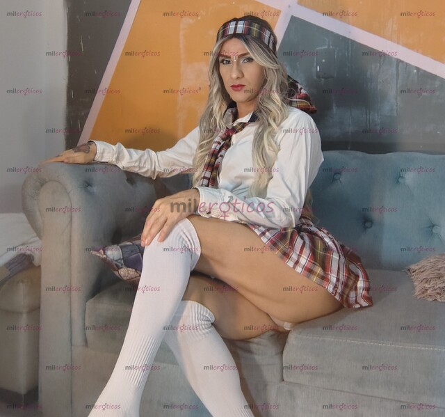 FOTOS DE DANIELA ..... SOY UNA CHICA VERGONA Y MUY COMPLACIENTE