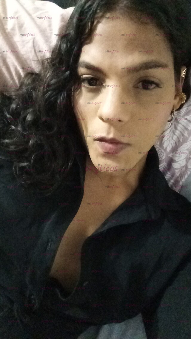 FOTOS DE CHICA TRANS, DISPUESTA A CUMPLIR TUS FANTASÍAS.