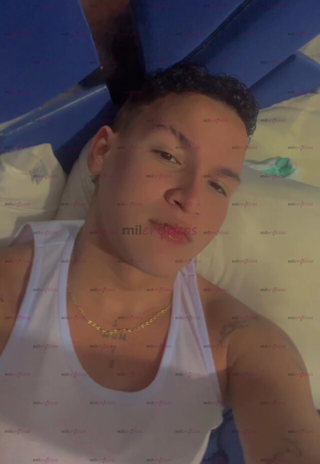 FOTOS DE GUAPO JOVEN Y MUY MORBOSO RECIÉN LLEGADO A TU CIUDAD