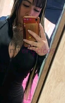 Hola soy andrea tengo 27 soltera sensual y caliente servicio completo incluye sexo oral al natural sexo vaginal y full anal sin condon trato de pololo...