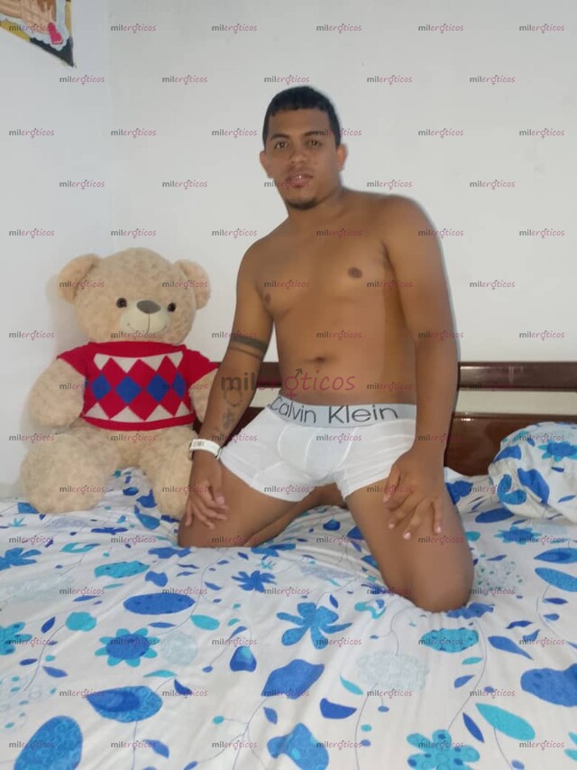 FOTOS DE . VIDEOLLAMADAS HOT ACTIVO 22 CENTIMETROS VERGON MACHO .