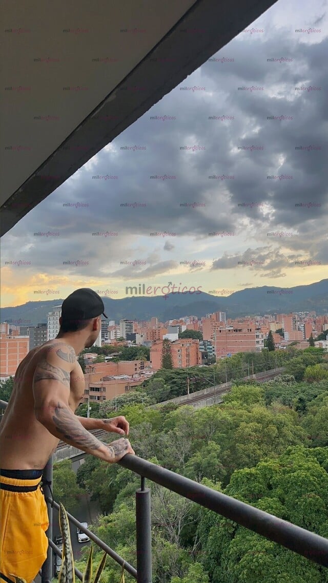 FOTOS DE MAN DISCRETO CON APARTAMENTO PRIVADO DISPUESTO A DARTE VERGA Y CULO