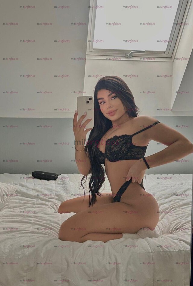 FOTOS DE SAMANTHA MAMADORA LUXURY EN POBLADO CON APTO PRIVADO Y PARQUEADERO