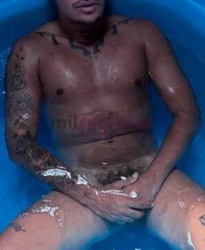 Moreno discreto metedor 19 cm to aqui pra te da prazer homem mulher casal novinhos coroas vamus gozar pq a vida e curta me chama no zap 85991598570 no...