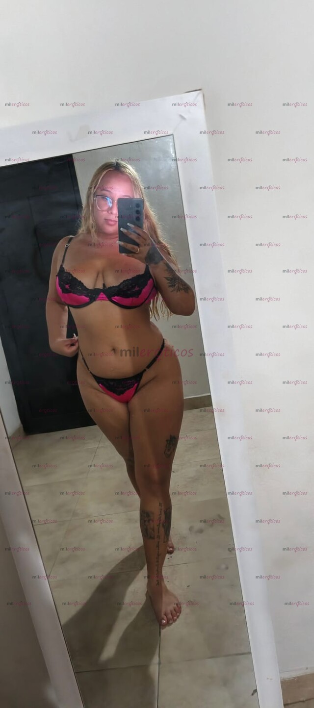 FOTOS DE RUBIA CON CUERPO EXQUISITO Y NATURAL ,COQUETA Y COMPLACIENTE