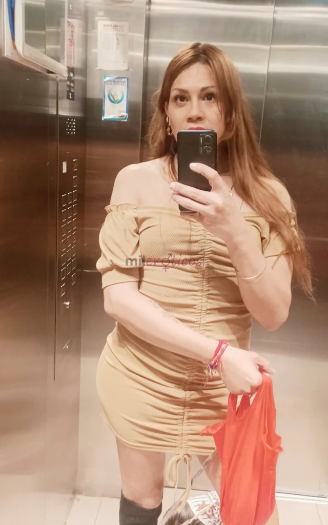 Maraca ardiente sexual ninfomana garganta profunda y degenerada con unas ganas de ser culeada simpatica y morbosa vivo y trabajo sola de forma indepen...