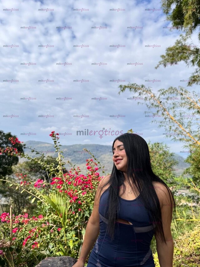 FOTOS DE MELANIE, COLOMBIANA TRAVIESA CON CUERPO DE TENTACIÓN