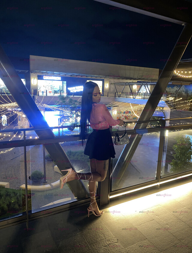 FOTOS DE SÚPER CALIENTE PAPI DAME TU LECHITA EN MI BOQUITA O EN MIS TETAS DISPONIBLE