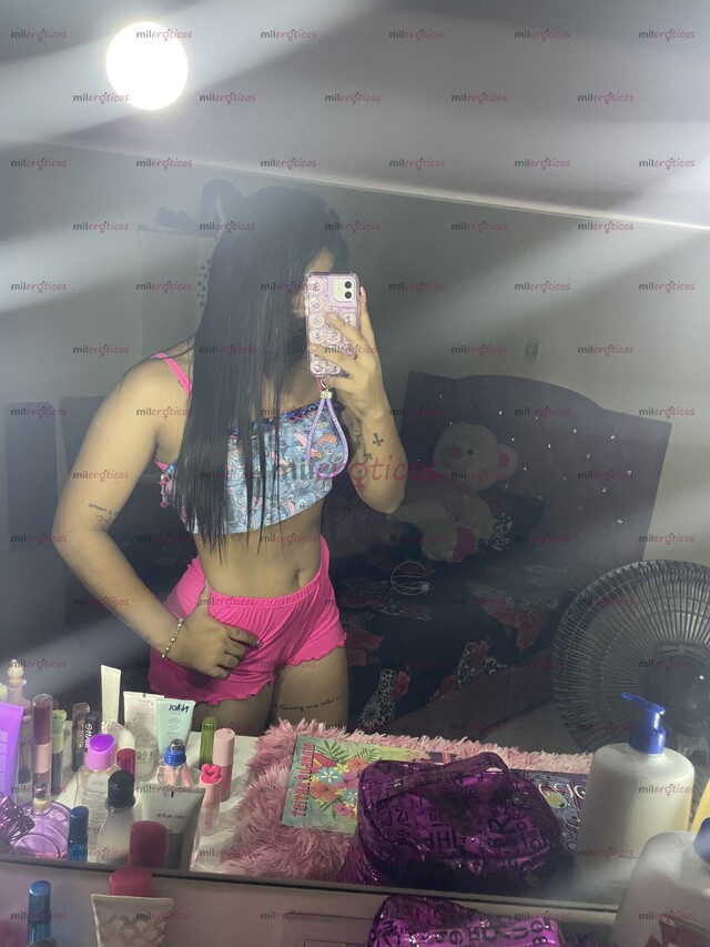 FOTOS DE HOLA MIS AMORES LOS ESPERO EN MI CASA DONDE QUIERAS LA PASARÁS SABROSO MI AMOR R