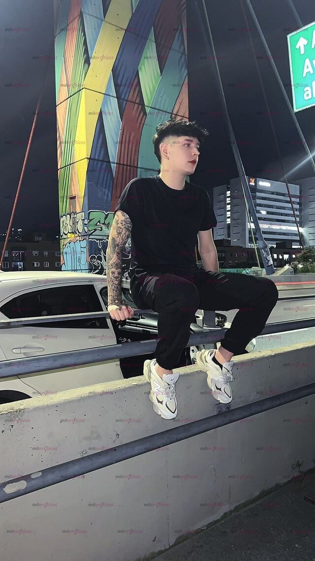 FOTOS DE NIÑO VIP NUEVO EN LA PÁGINA VERSÁTIL FULL MORBO VERGA BUENA NALGA