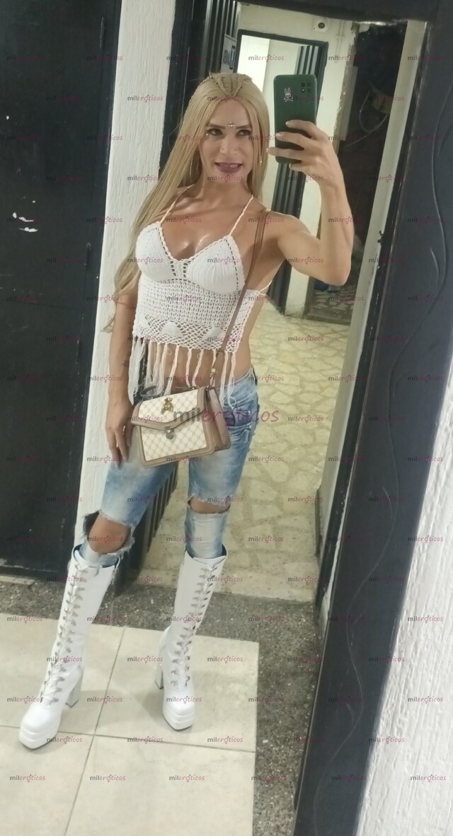 FOTOS DE HOLA SOY KATHE UNA NENA COSTEÑA... CON TETERO DE 21CM. Y LECHERO.