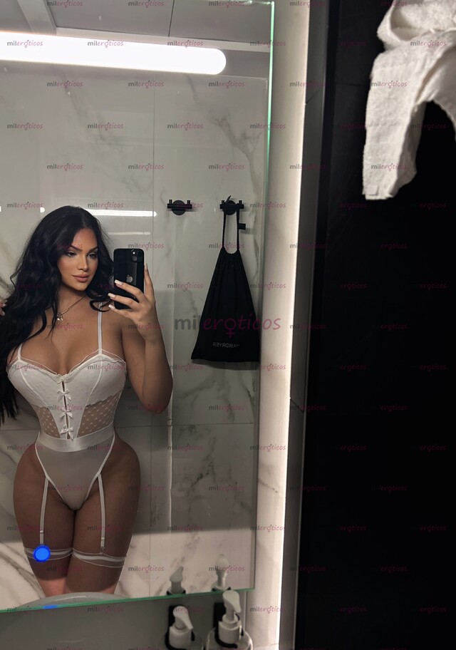 FOTOS DE CON LUGAR MODELO EXPLOSIVA, BIEN CALIENTE