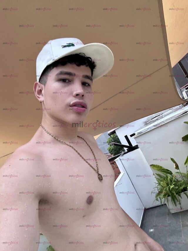 FOTOS DE POLLO VERGON 23CM ACTIVO SIN ROLLOS 100% VERY HORNY