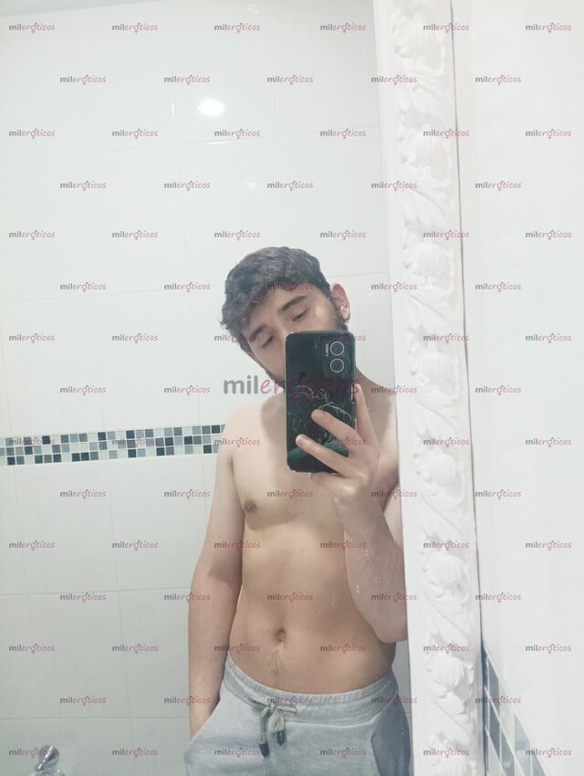 FOTOS DE CHICO BOGOTANO, 23 AÑOS DE EDAD, SOLO A DOMICILIO
