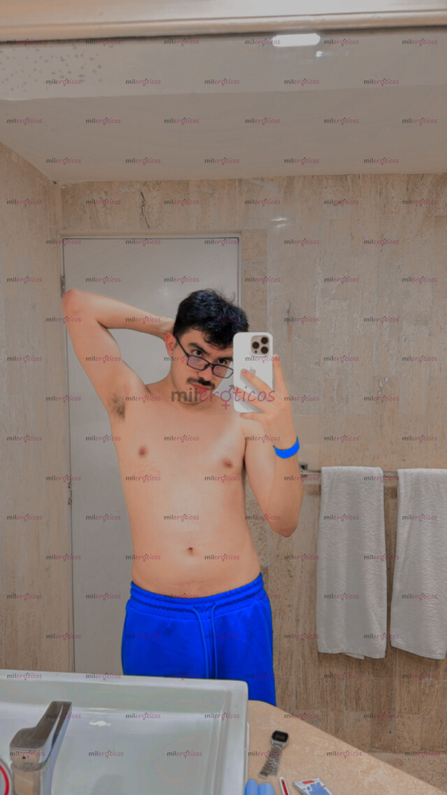 FOTOS DE REGIO PASIVO Y COMPLACIENTE AMO LOS PIES