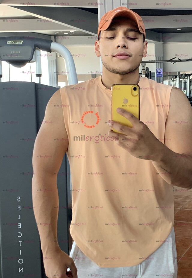 FOTOS DE ACOMPAÑANTE !!! GUAPO, ELEGANTE, SEXY, 22 CM PARA DISFRUTAR