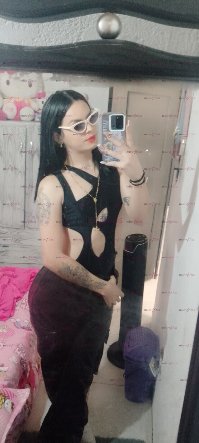 FOTOS DE CHICA TRANS MUY CALIENTE, NALGONA Y DOTADA