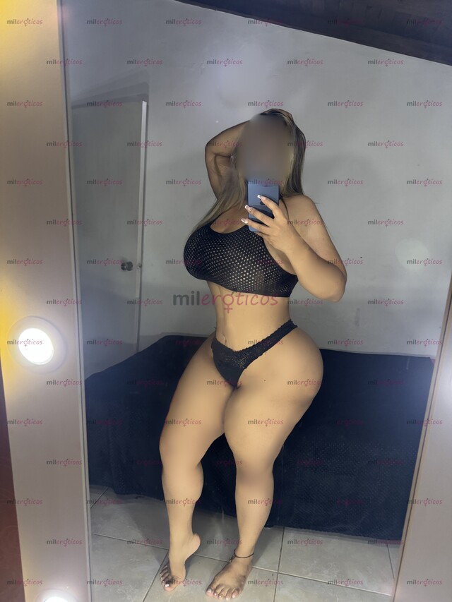 FOTOS DE HERMOSA TROZA CURVILÍNEA TETONA CON UNAS NALGAS DELICIOSAS