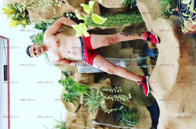 FOTOS DE RICHARD JOVEN SANTANDERIANO RECIEN LLEGADO A TU CIUDAD