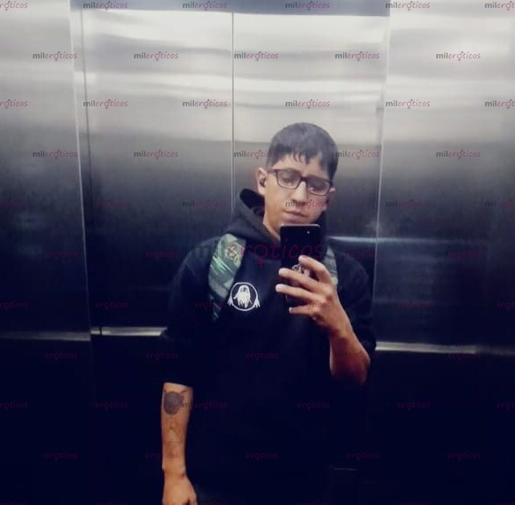FOTOS DE JOVEN INTERESADO EN ENCUENTROS INTIMOS SOLO CON MUJERES