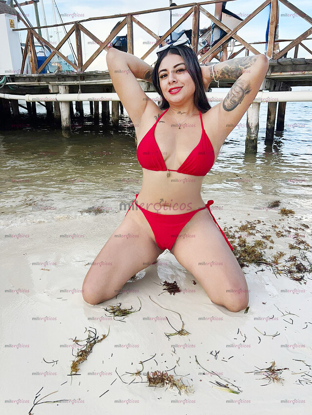 FOTOS DE ¡BLANQUITA, VOLUPTUOSA Y VOLCÁNICA CHULO! RECHINANDO DE NUEVA, PROMO