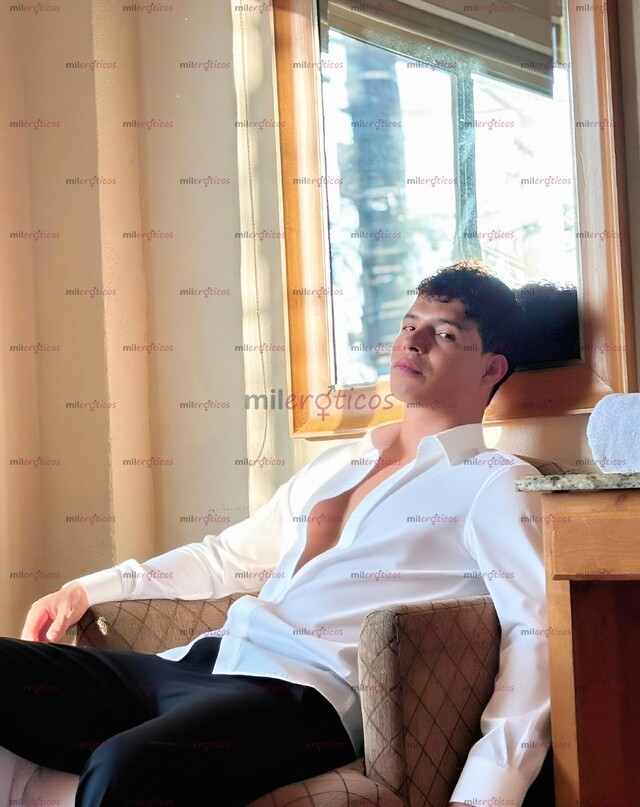 FOTOS DE MASAJISTA GUAPO ATLETICO EROTICO SOLO POR HOY EN TU CIUDAD