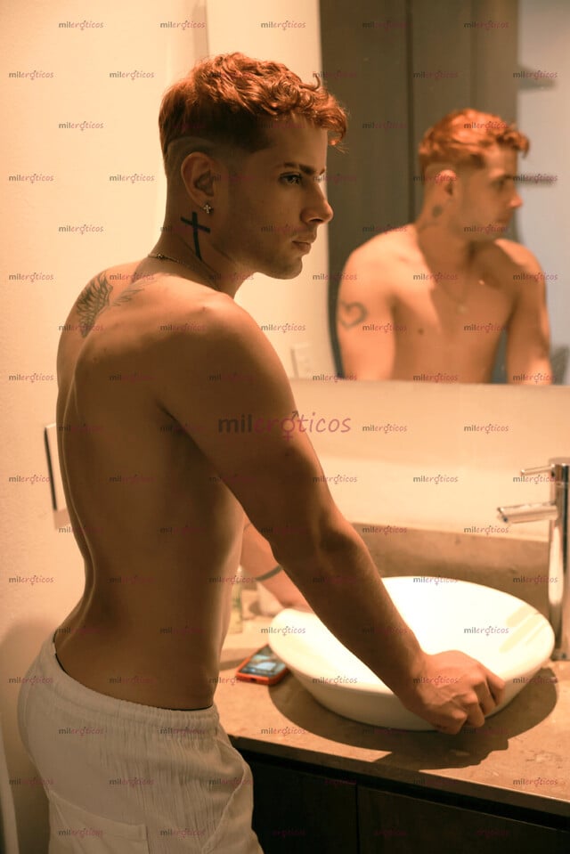 FOTOS DE JEANPIER EN BOGOTA SEXY CHICO BLANQUITO TATUADO Y BAJITO SÚPER CALIENTE