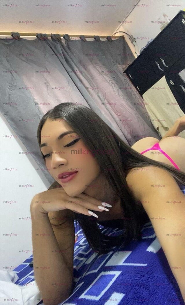 FOTOS DE POR PRIMERA VEZ FLAQUITA ARRECHA Y APRETADITA CON GANAS DE MUCHA VERGA