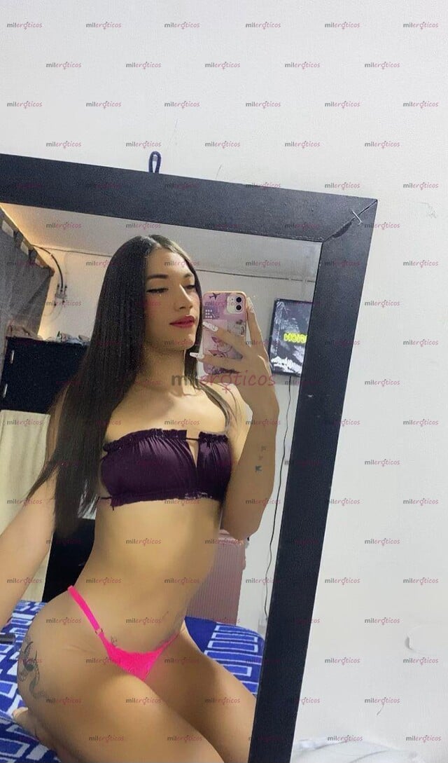 FOTOS DE POR PRIMERA VEZ FLAQUITA ARRECHA Y APRETADITA CON GANAS DE MUCHA VERGA
