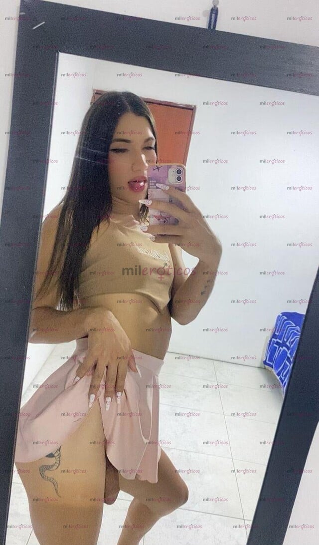 FOTOS DE POR PRIMERA VEZ FLAQUITA ARRECHA Y APRETADITA CON GANAS DE MUCHA VERGA