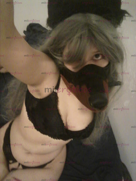 FOTOS DE PERRITA INTERSEXUAL SUMISA, MUY CACHONDA LISTA PARA COMPLACERTE