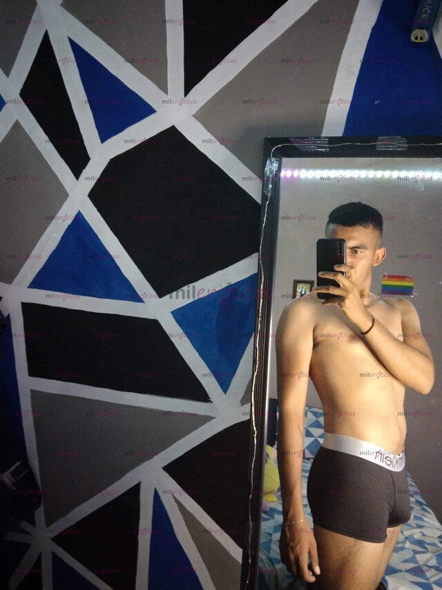 FOTOS DE ALTO DELGADO, SOY MAQUINA DE FUEGO Y MUY CALIENTE