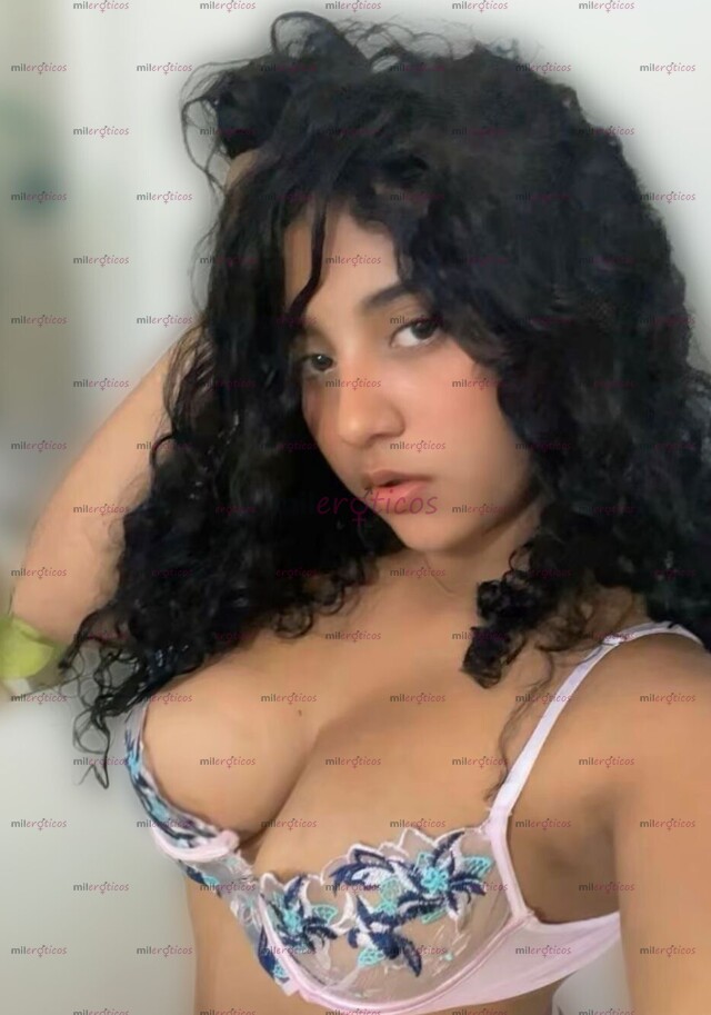 FOTOS DE CHICA CALIENTE Y MORBOSA, EXPERIENCIA RUSA IRRESISTIBLE.