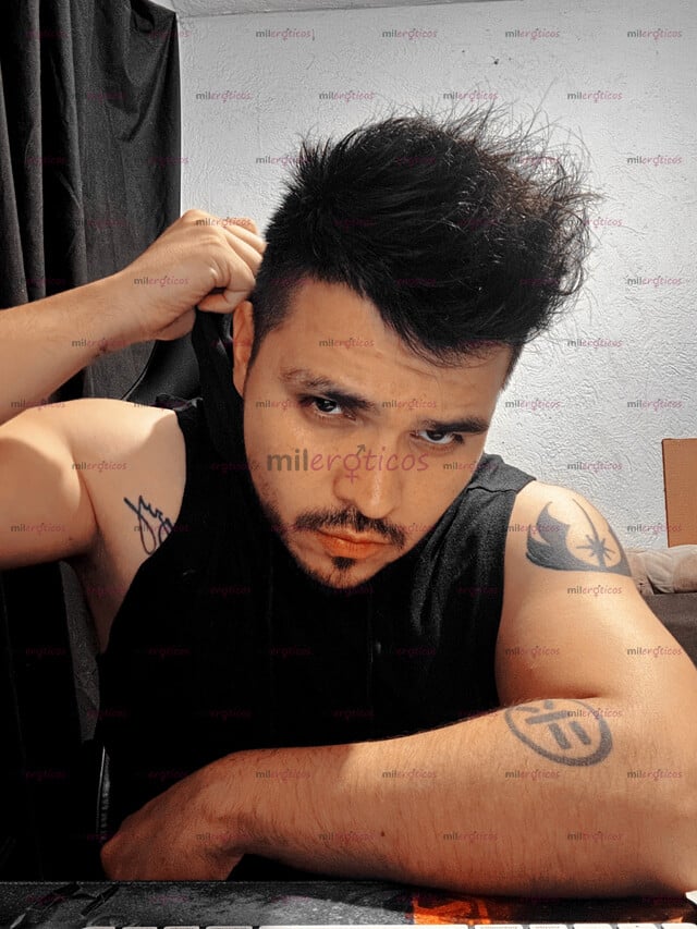 FOTOS DE JOVEN DE 25 AÑOS ESPECIALISTA EN SEÑORAS MADURAS