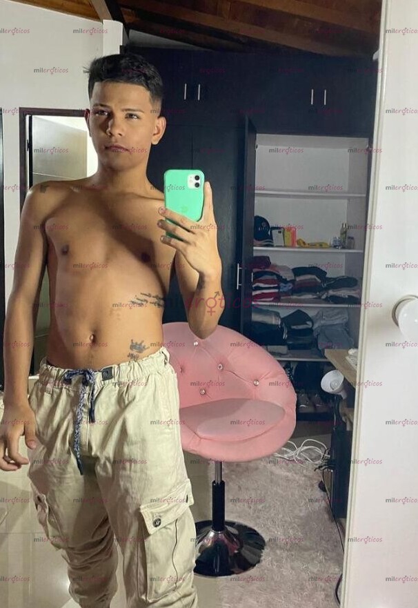 FOTOS DE POLLITO DISPONIBLE PARA TUS MAYORES FANTASÍAS