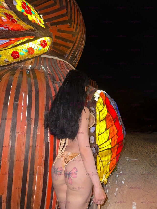 FOTOS DE COLOMBIAN NEWW AL VERME EN PERSONA SABRÁS QUE SOY LA MÁS HERMOSA